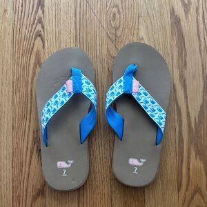 Vineyard Vines Blue and Tan Sandals
